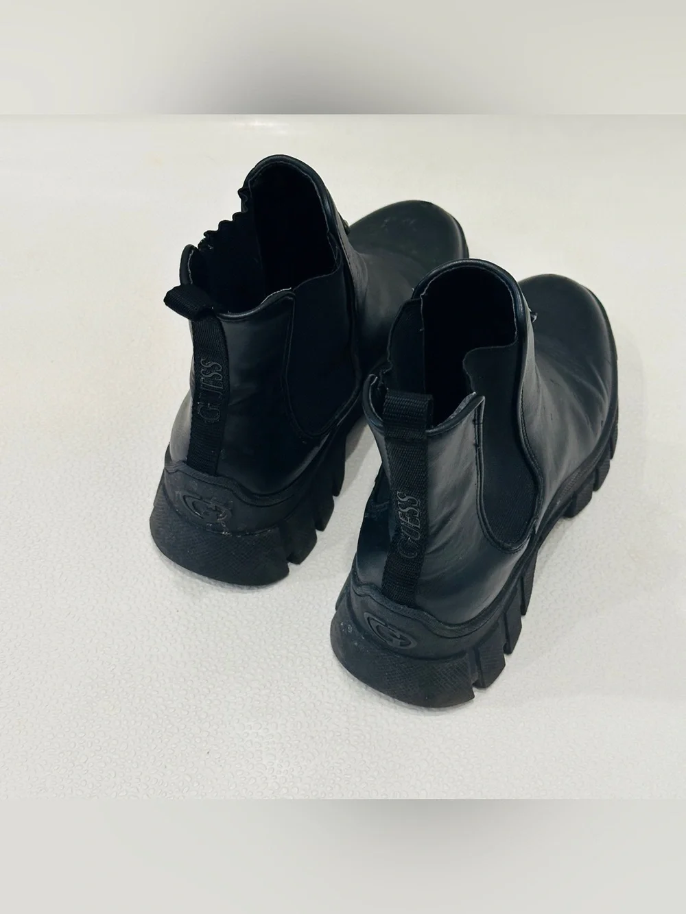 GUESS Black Men’s Lug-Sole Chukka Boots with Gold Logo